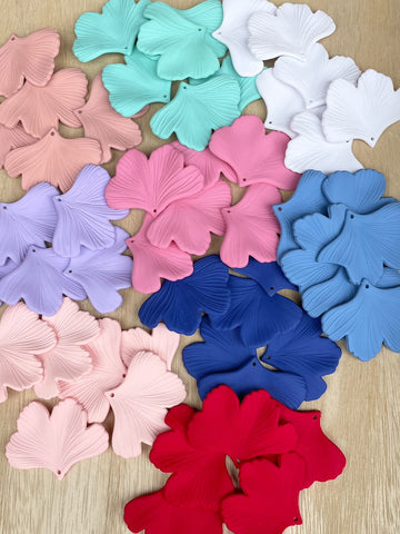 Ginkgo charms  x 6 pieces - Choose your colour!!