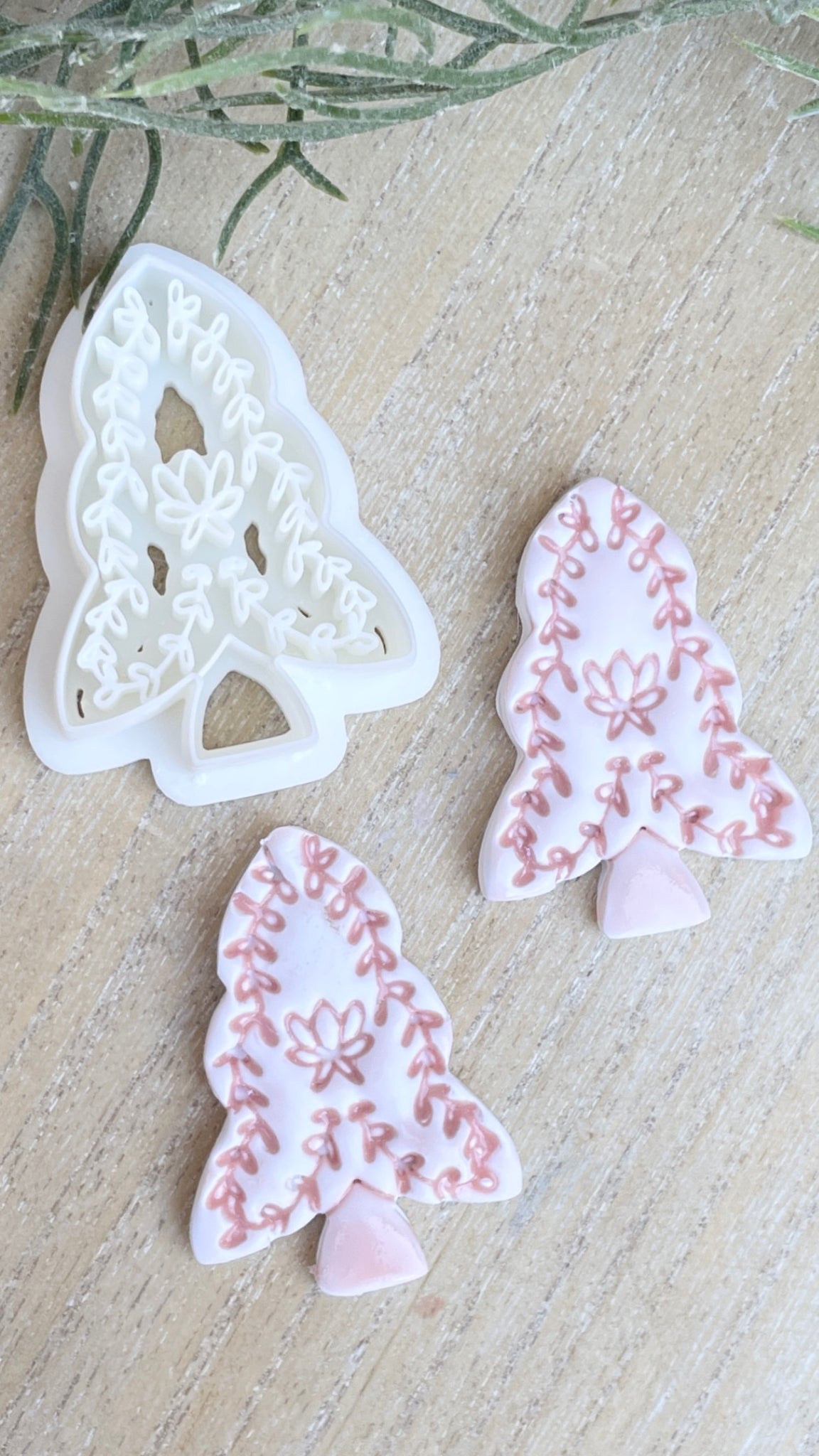 Leafy Christmas Tree