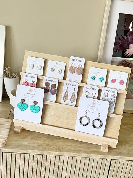 Wooden wide earring stand
