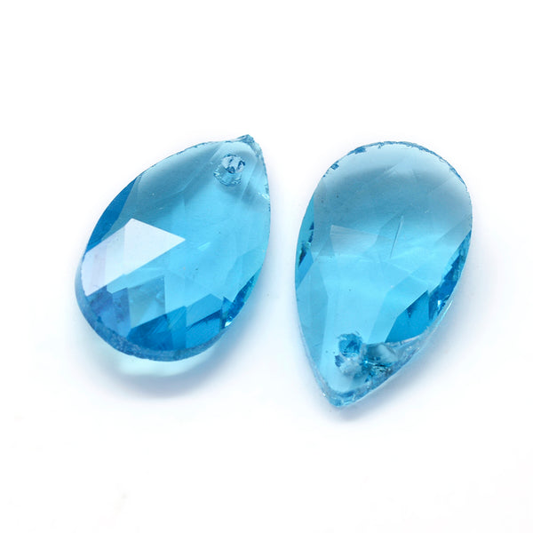 Faceted glass drop beads x 10 pieces  - SKY BLUE 2.2cm