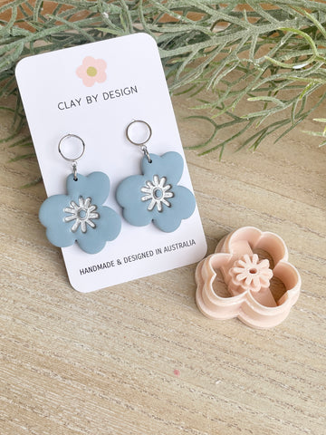 Elyse flower cutter