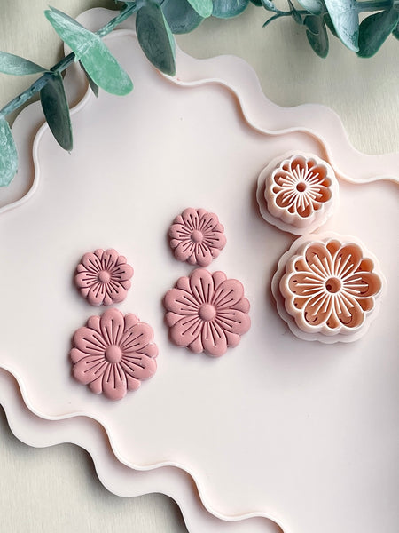 Brenda Flower Set