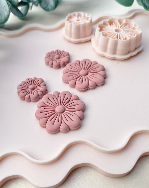 Brenda Flower Set