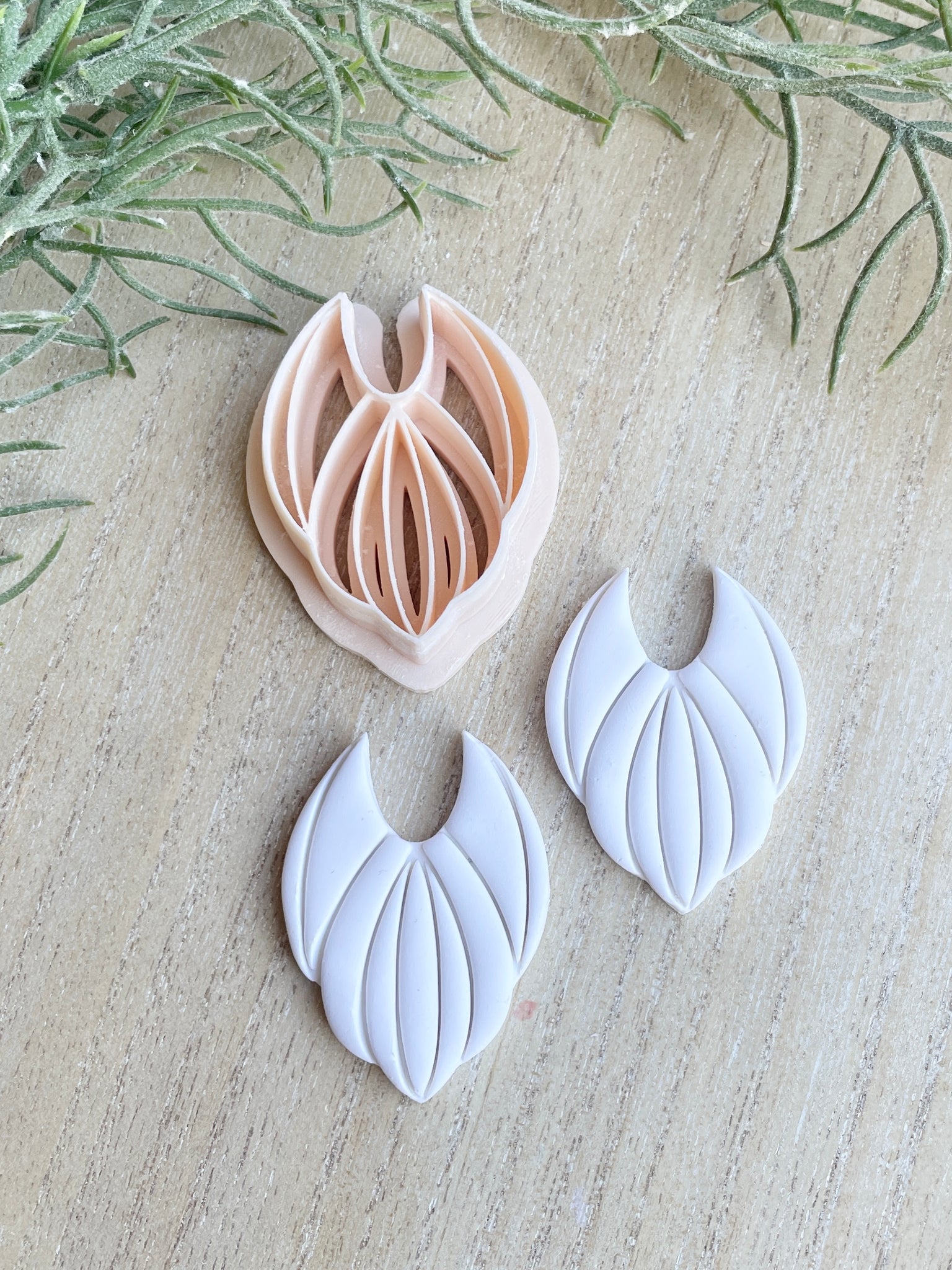 Sherah detailed cutter