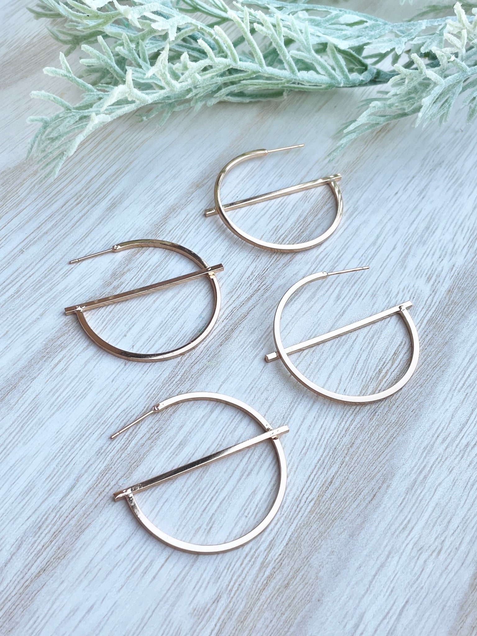 Open half hoops x 6 pieces