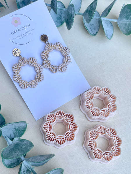 Misty shell hoop