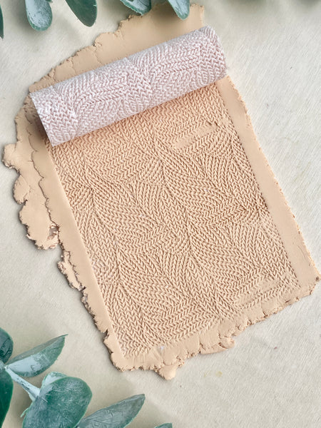 Fine knit swirl lines texture roller