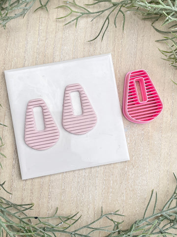 Mina lined cutter