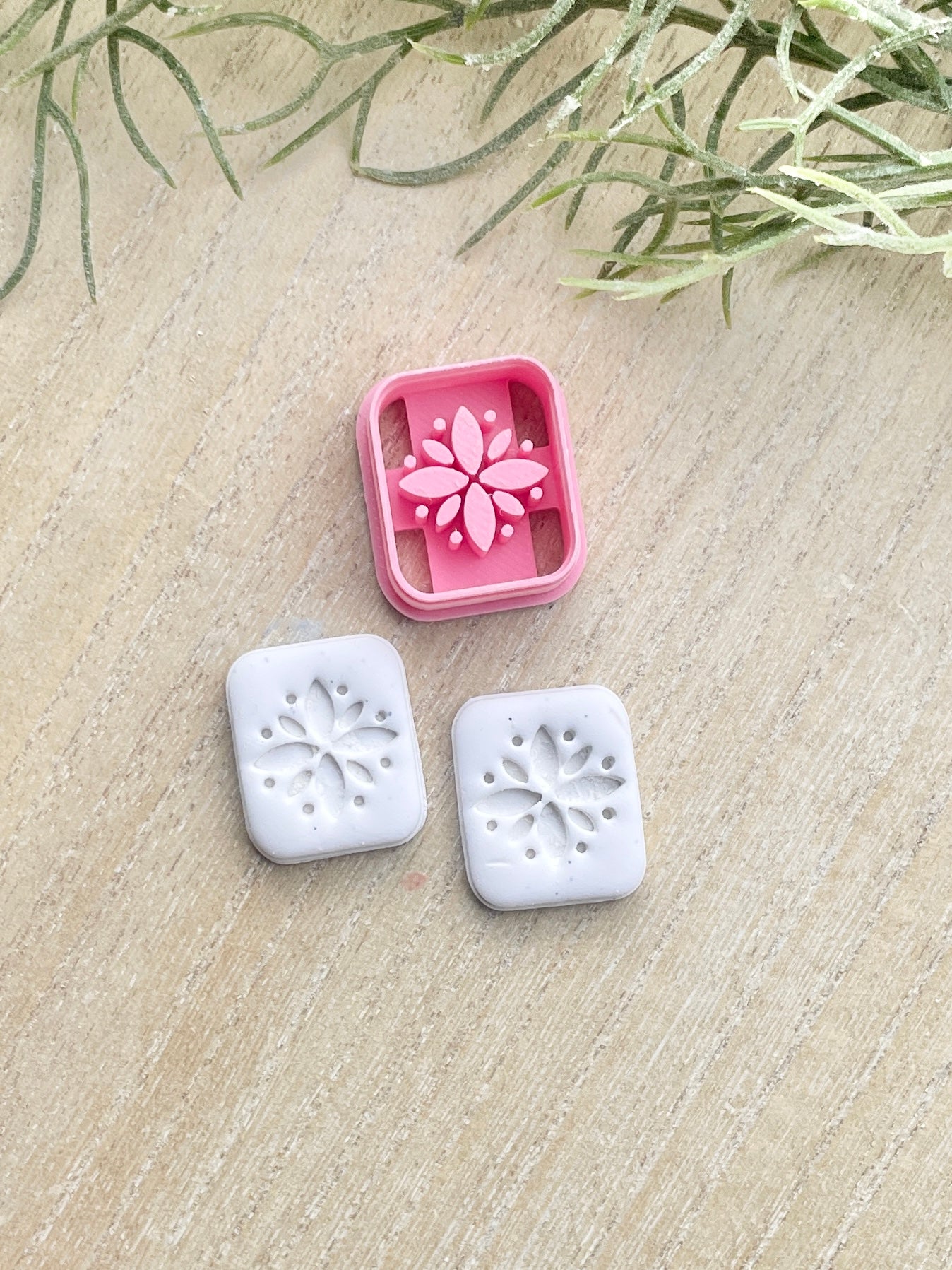 Juliette imprint rectangle cutter