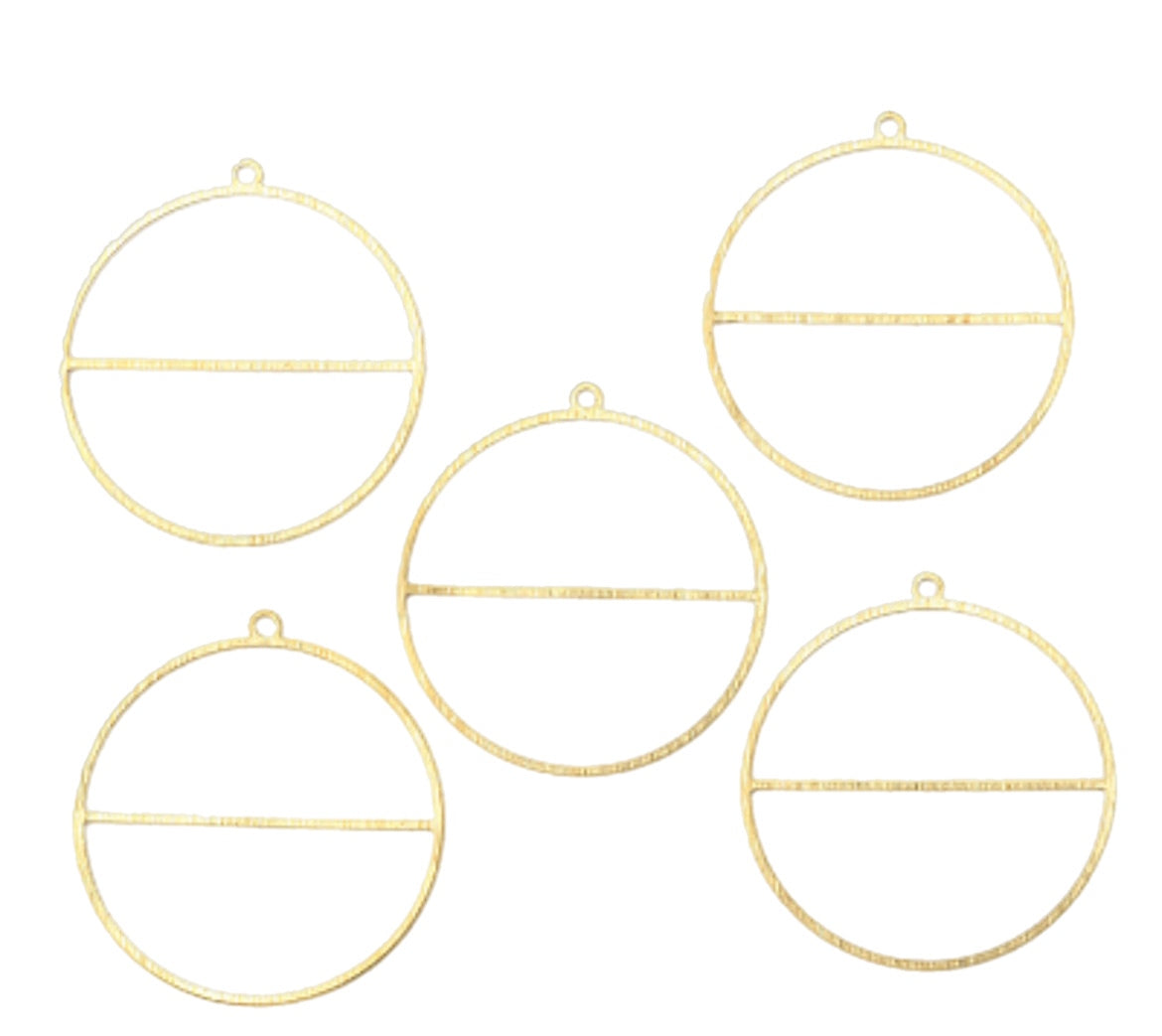 Circle divided charms x 4 pieces