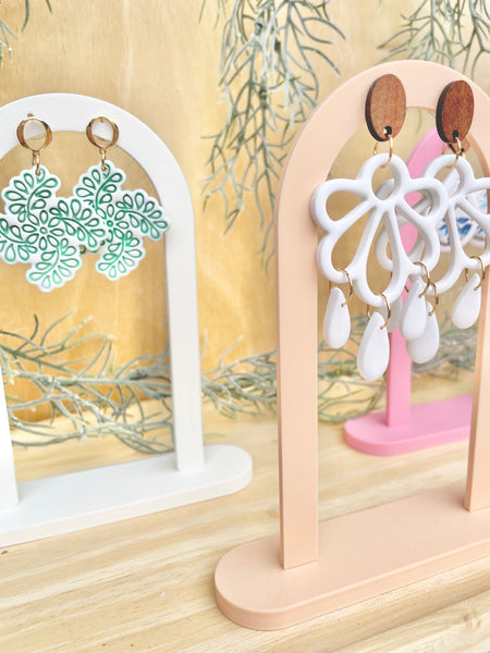 Arch earring stand/displays