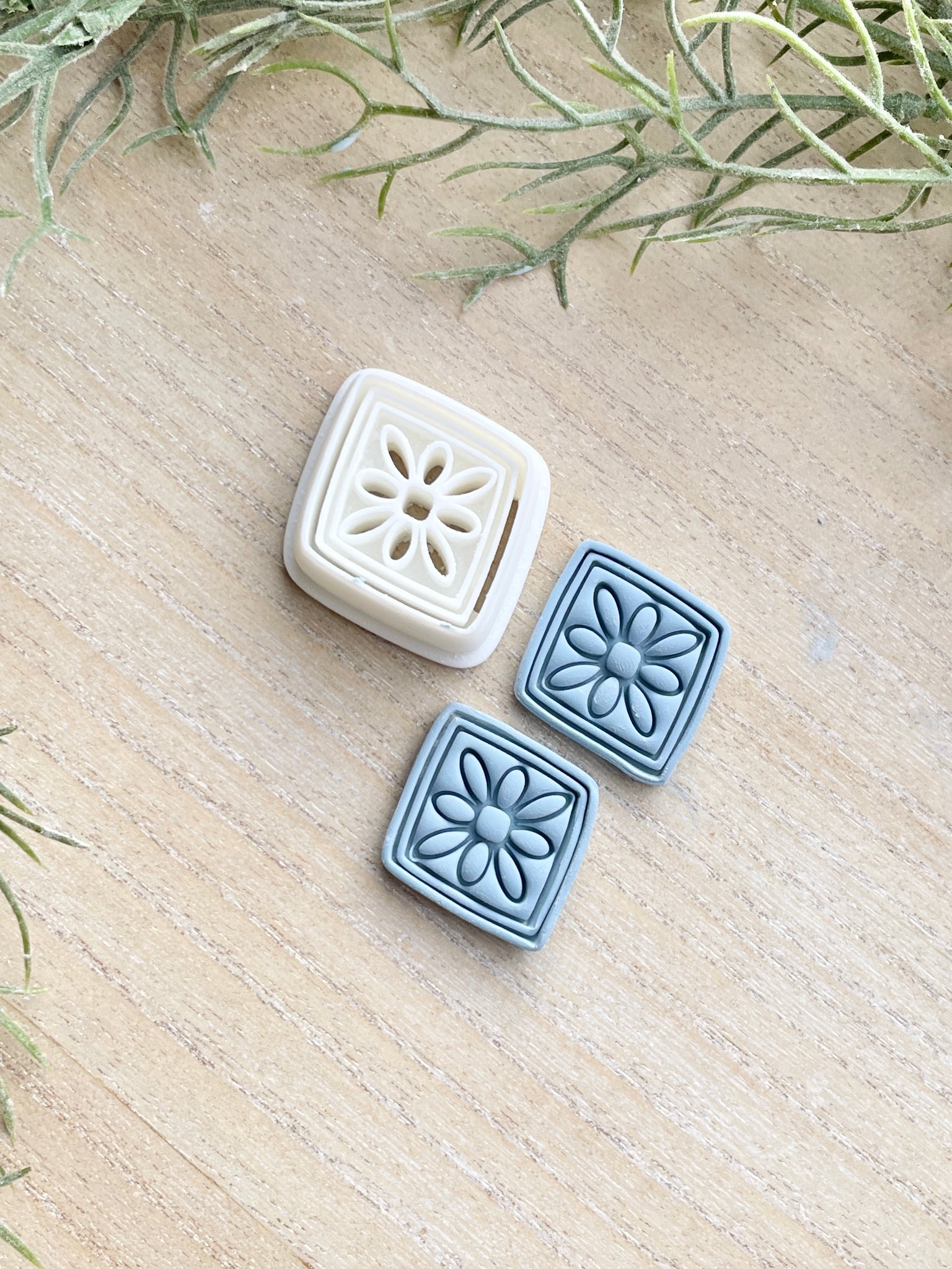 Betty diamond imprint