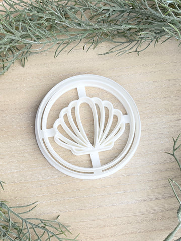 Shell border circle trinket dish cutter