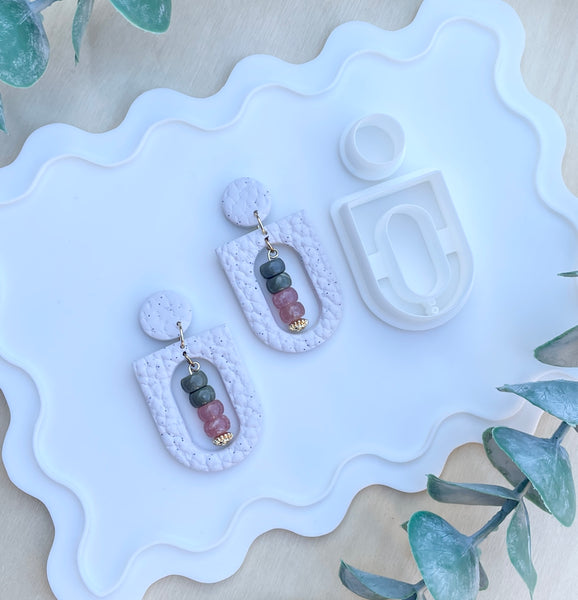 Liza arch cut out set