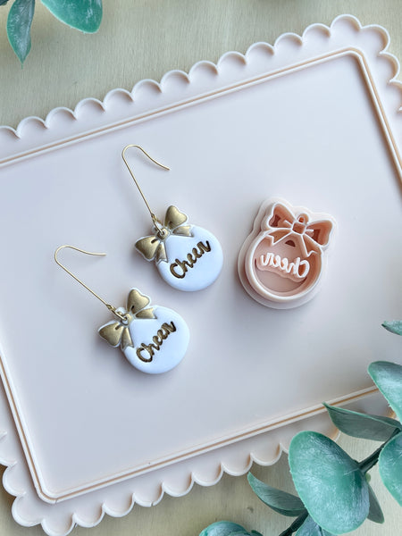 Bow bauble cutters