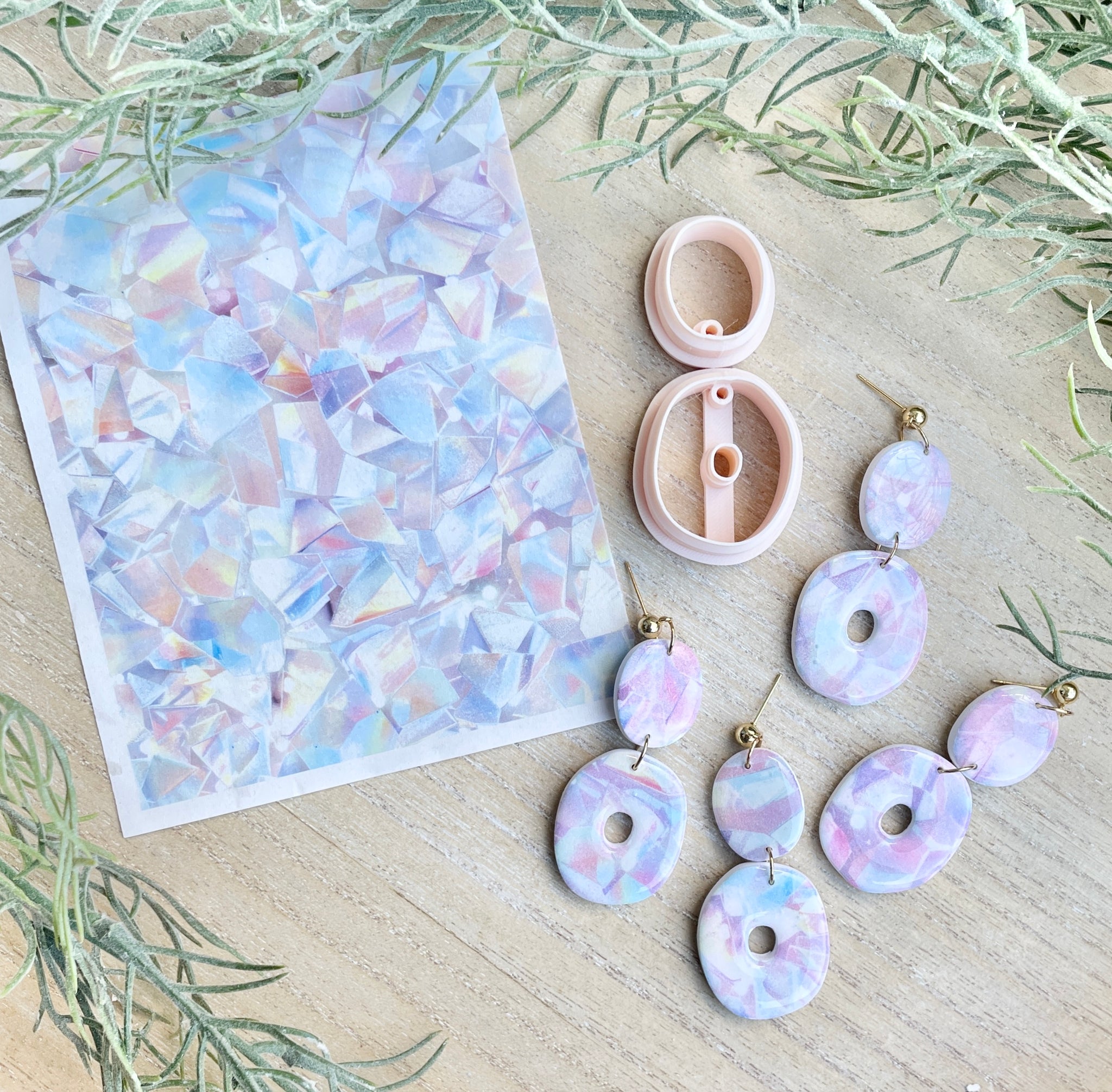 Holographic glass pattern transfer & cutter set