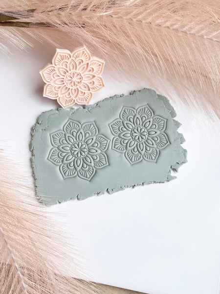 Mariah mandala stamp and or cutter set