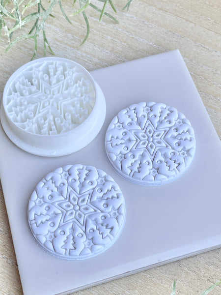 Christmas Mix round cutter