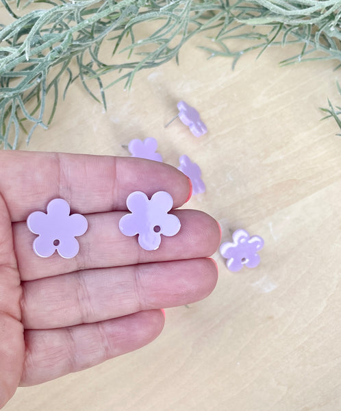 Acrylic Coloured Flower stud tops x 6 pieces