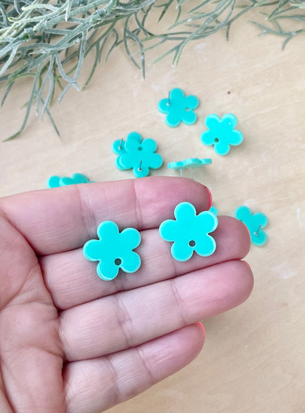 Acrylic Coloured Flower stud tops x 6 pieces