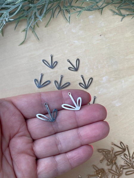 Flower stem charms x 6 pieces available in gold and silver