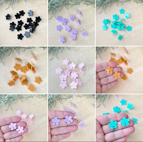 Acrylic Coloured Flower stud tops x 6 pieces