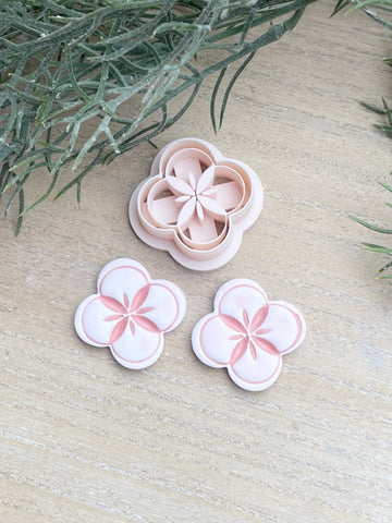 Clover flower cutter