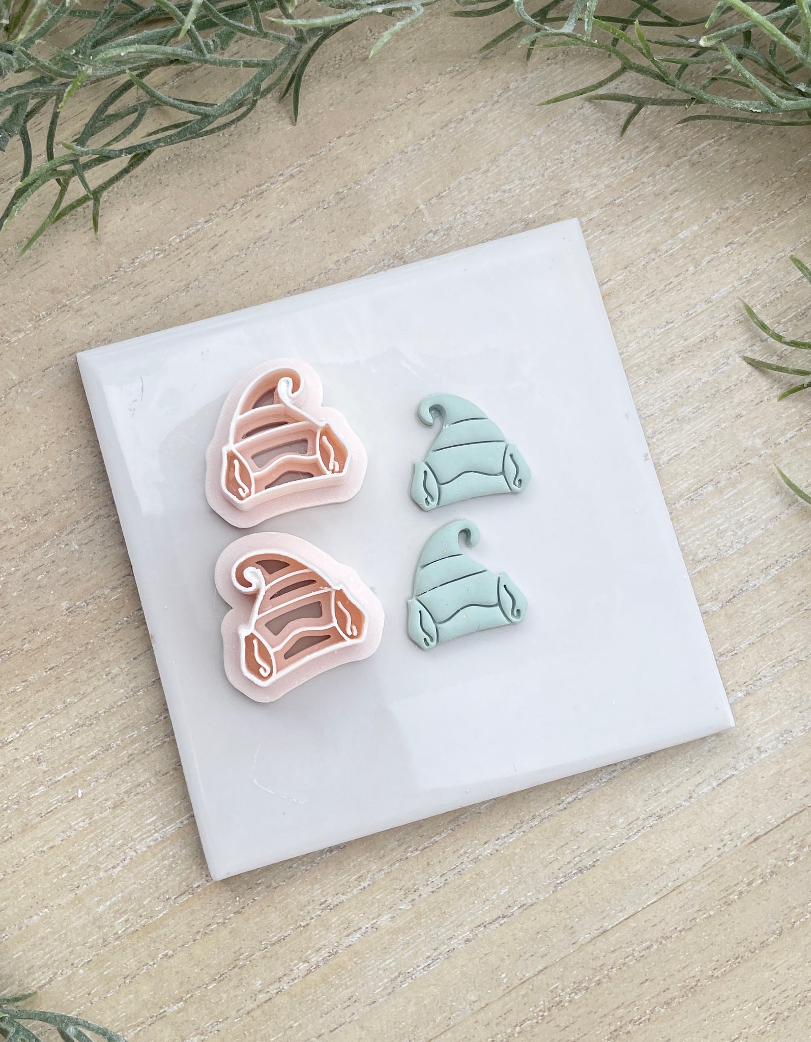 Elf hat mirrored cutter set