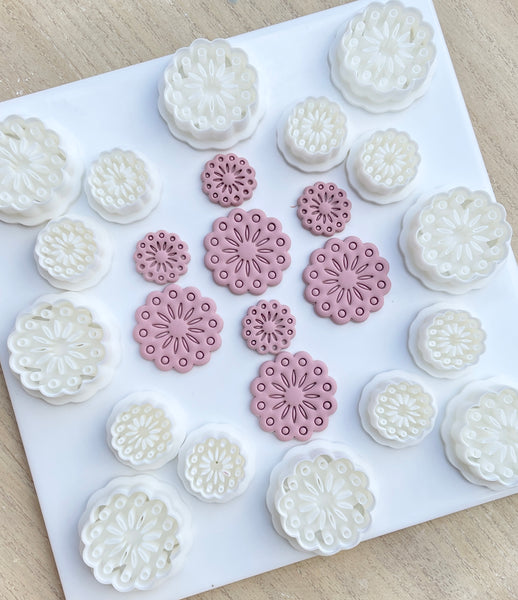 Alexis flower cutter set