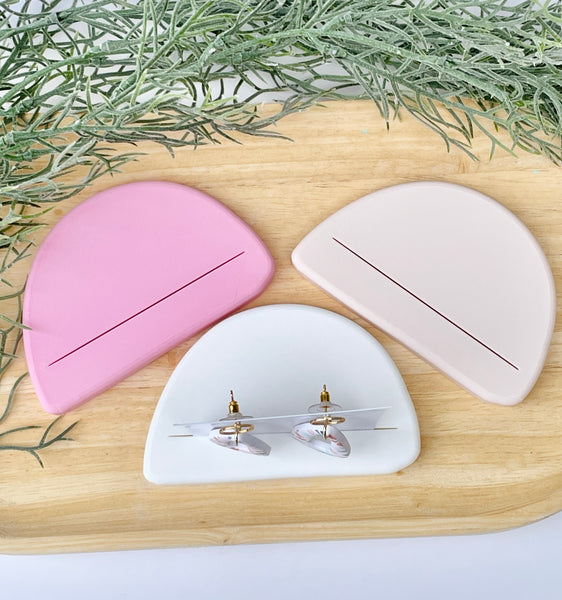 Organic half oval shape earring display