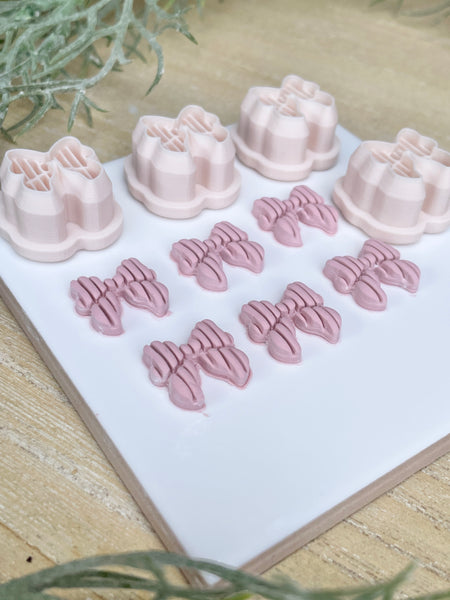 Lined bow stud or charm cutter