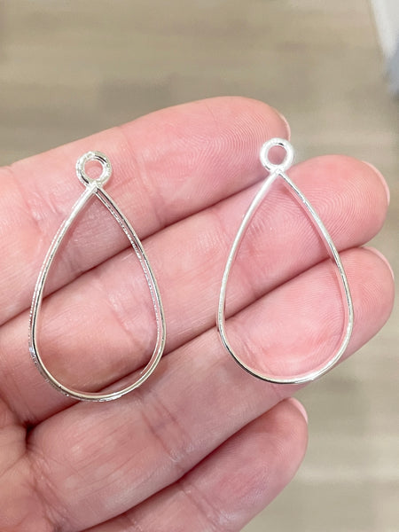 3.8cm Tear drop SILVER plated charms x 8 pieces