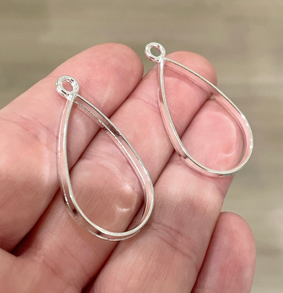 3.8cm Tear drop SILVER plated charms x 8 pieces