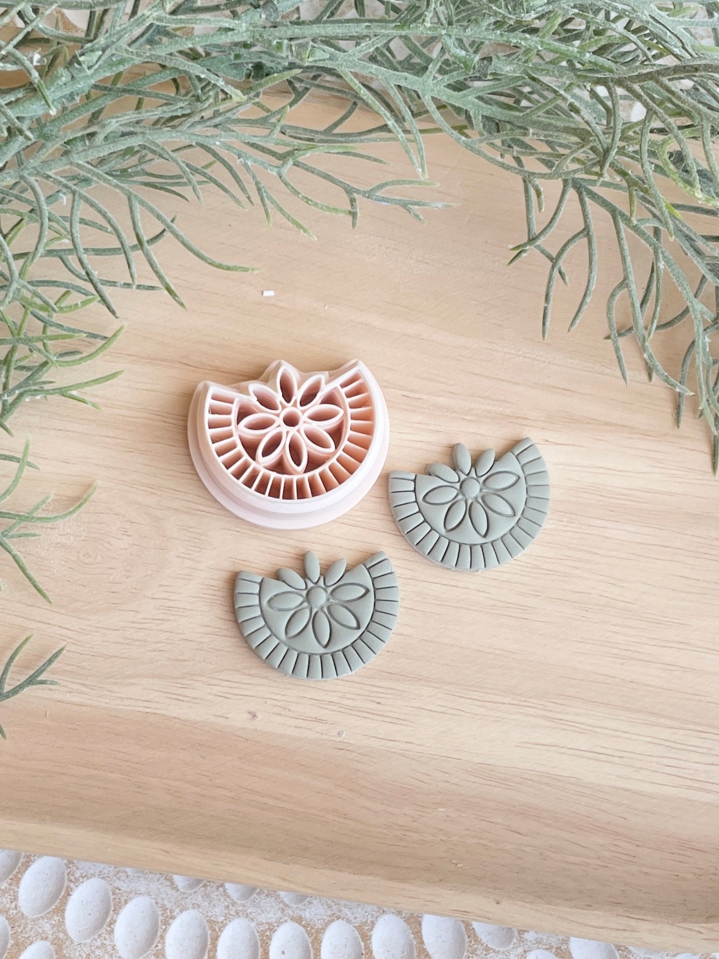 Open circle Flower imprint cutter