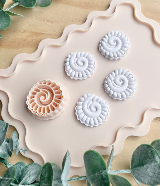 Elegant shell cutter
