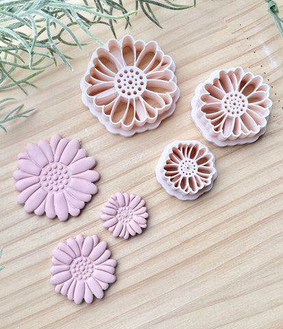 Dana Daisy flower cutters