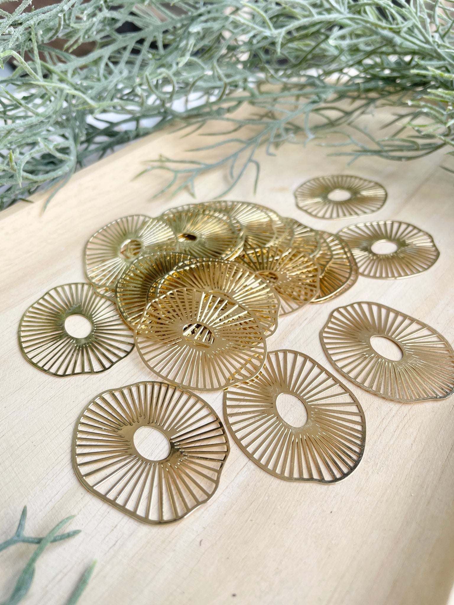 Light gold organic shape charms x 4