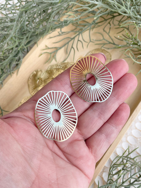 Light gold organic shape charms x 4