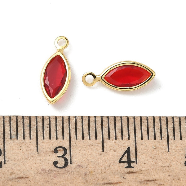 Glass cat eye shape genuine 18K gold plated border charm x 6 pieces - 1.1cm red