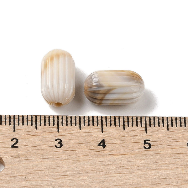 Two tone caramel & cream acrylic colour beads x 10 pieces