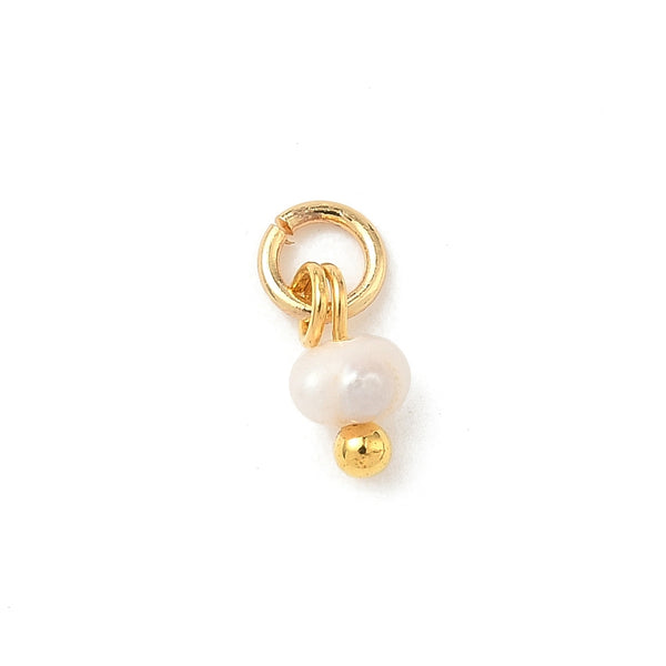 Natural Cultured pearl charms x 8 pieces