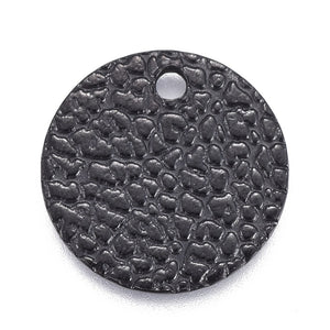 Black plated stainless steel pebble pattern round charms x 6 pieces