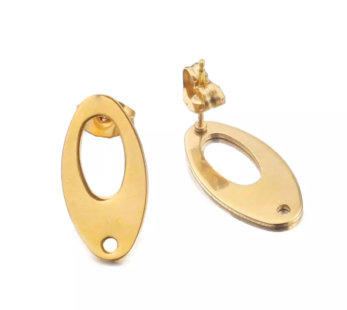 Oval shape gold plated stainless steel studs top x 20 pieces (10 studs & 10 backs)