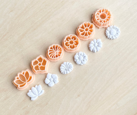 Flower detailed stud pack sets x 6 cutters