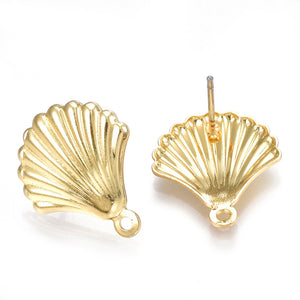 Gold plated shell stud tops - 8 pieces